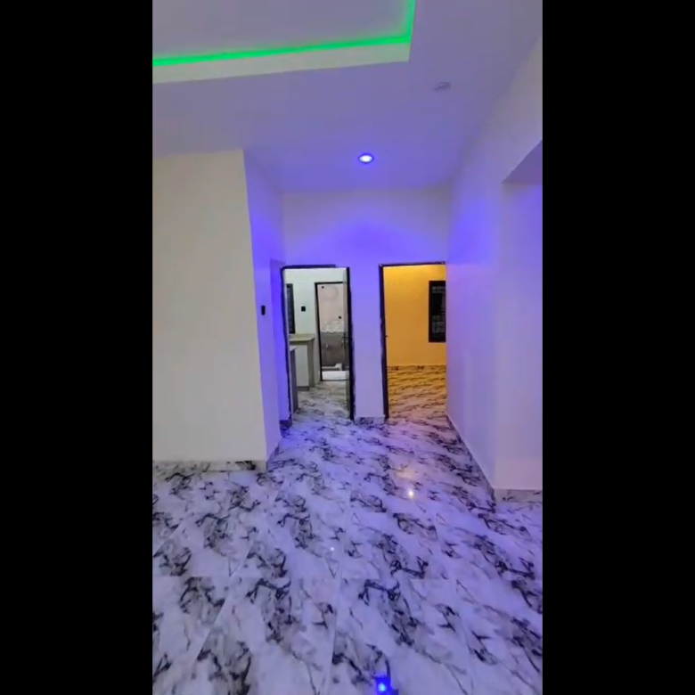 780