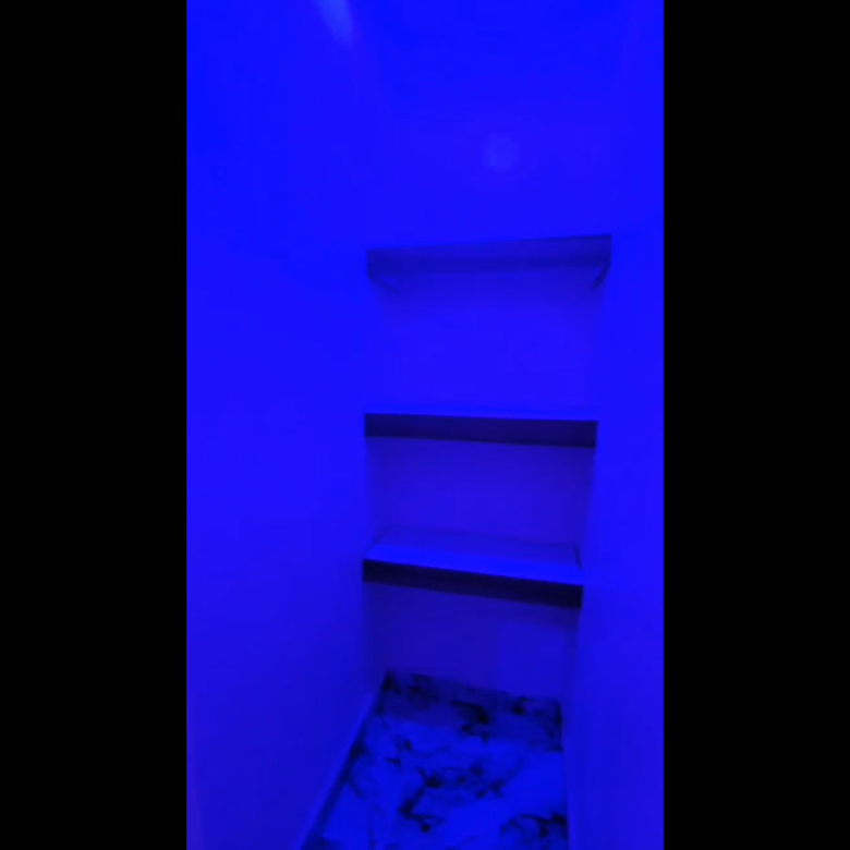 780